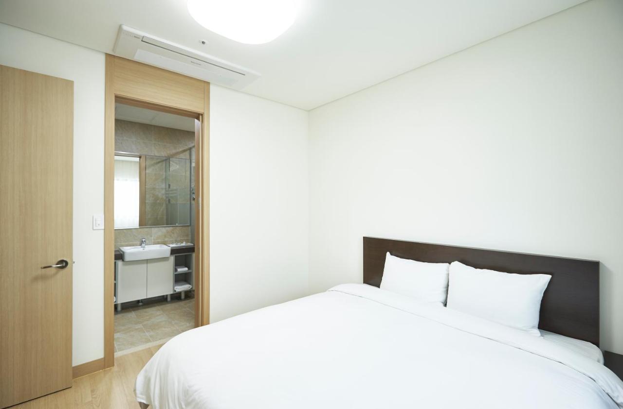 Pyeongchang The White Hotel Экстерьер фото