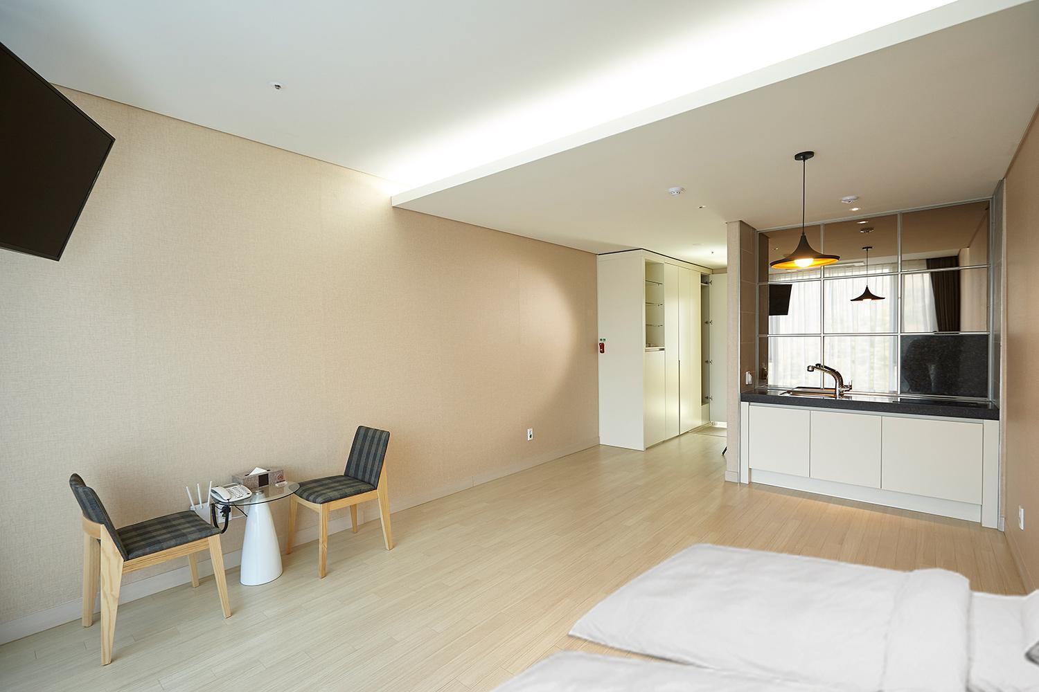Pyeongchang The White Hotel Экстерьер фото
