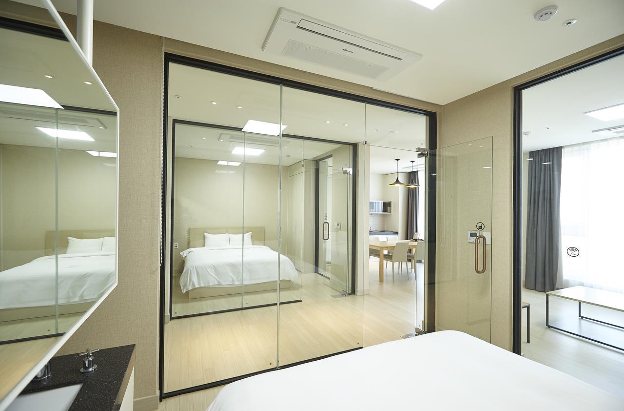 Pyeongchang The White Hotel Экстерьер фото