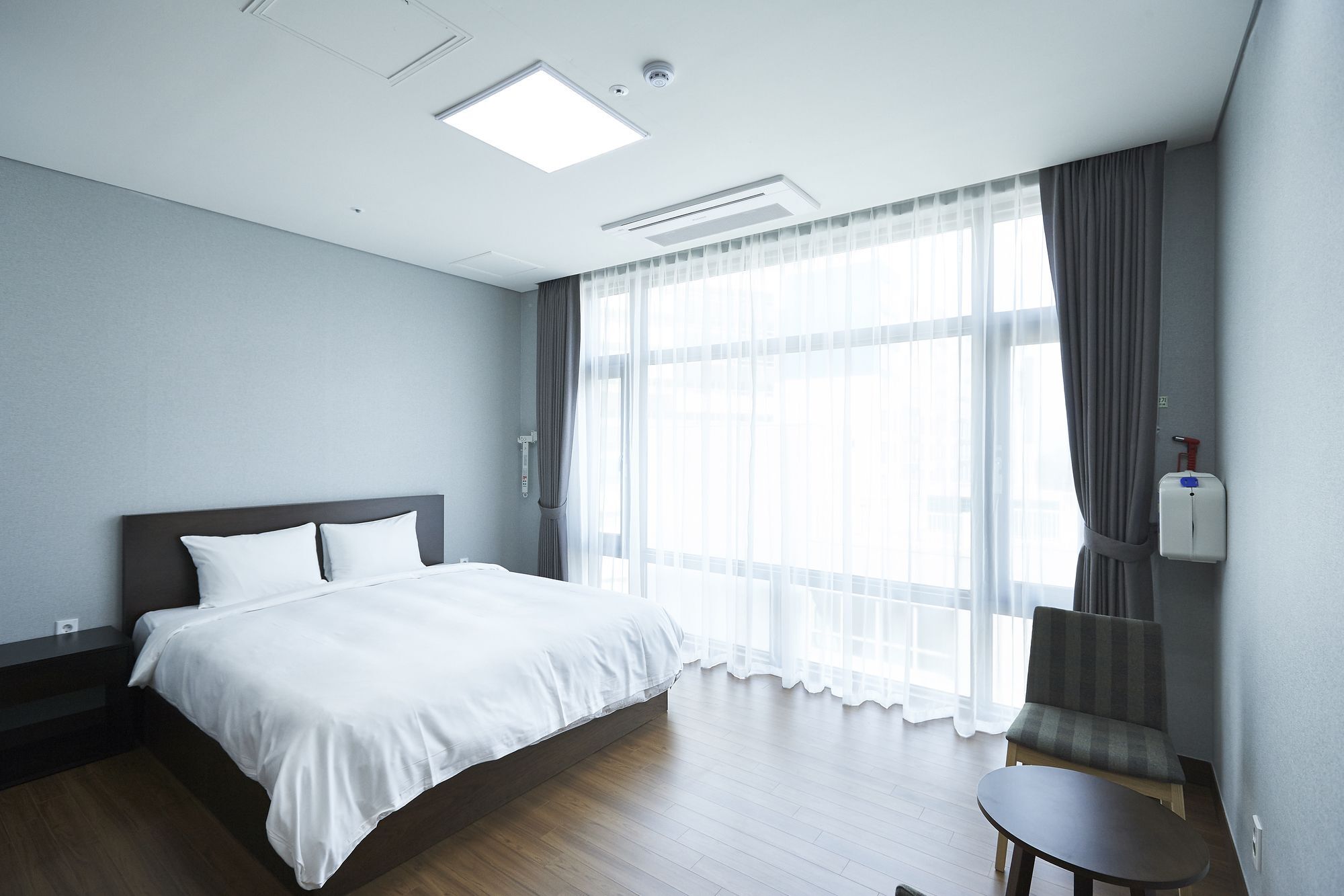 Pyeongchang The White Hotel Экстерьер фото